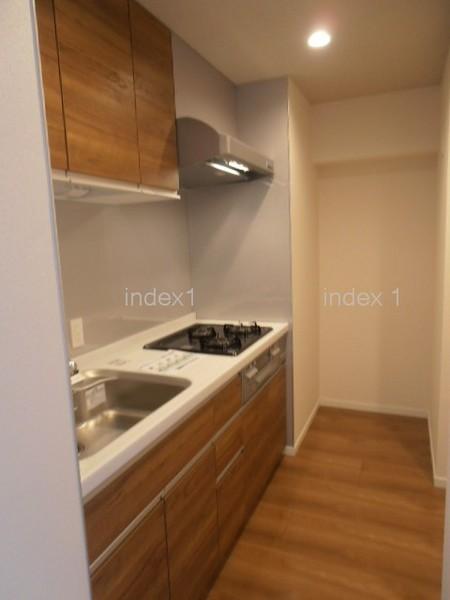Kitchen. System kitchen with water purifier