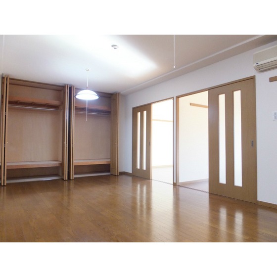 Other room space