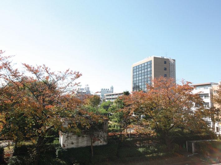 View photos from the dwelling unit
