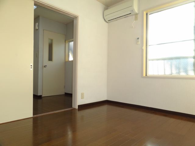 Living and room