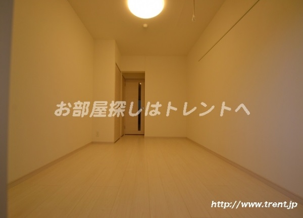 Living and room. It is a photograph of the first floor of 1K type of the same building. Please see for reference.