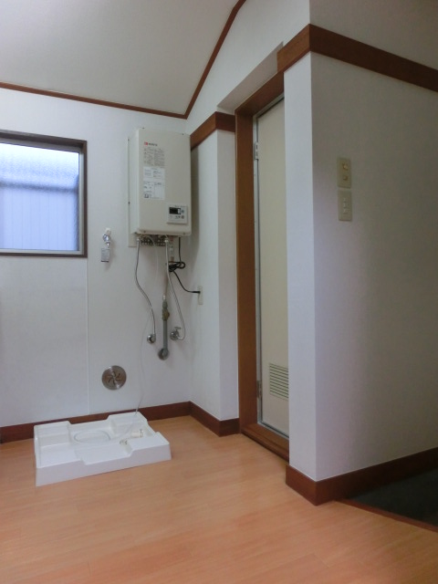 Other room space