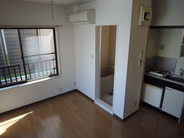 Living and room