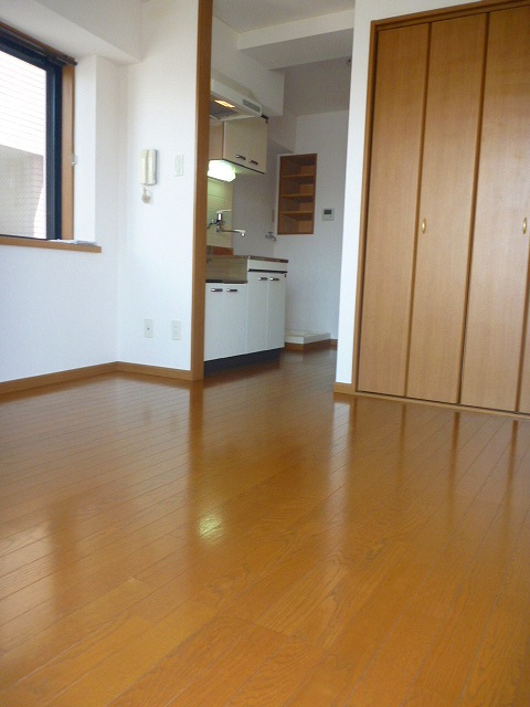 Living and room