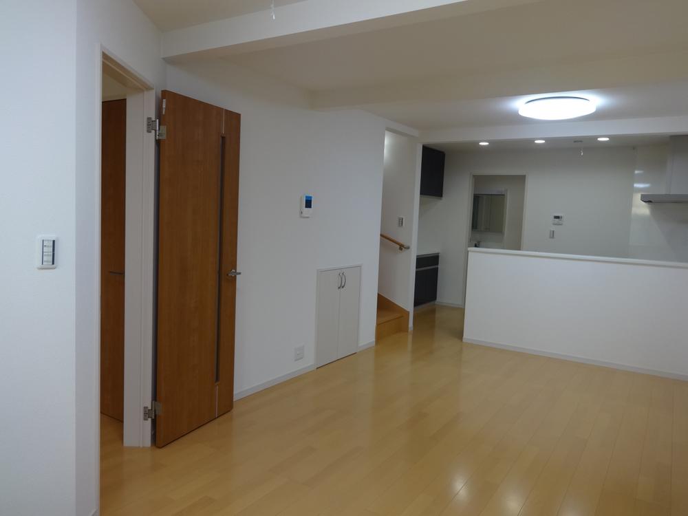 Living. Indoor (12 May 2013) Shooting