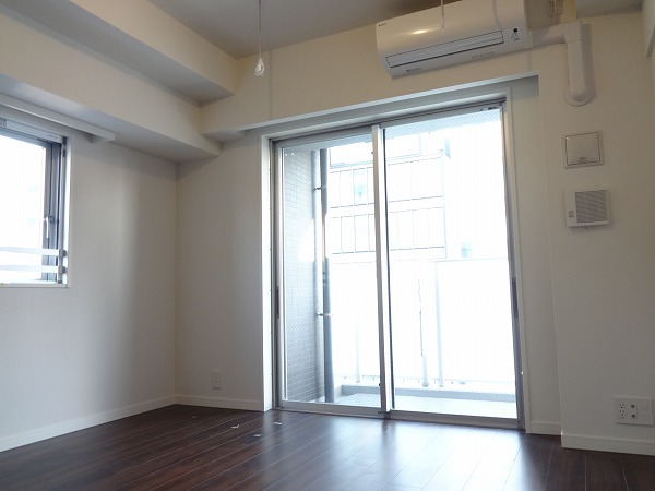 Living and room