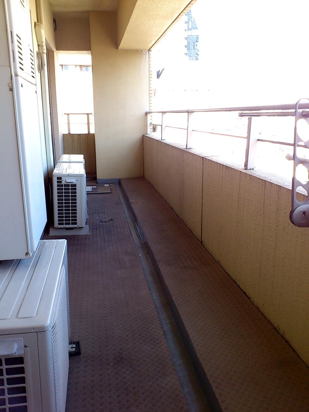 Balcony. Local (February 2013) Shooting