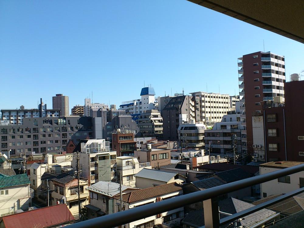 View photos from the dwelling unit. View from local (February 2013) Shooting