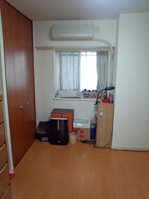 Non-living room