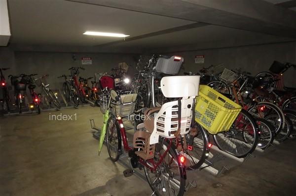 Other common areas. Happy indoor bicycle parking lot