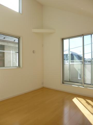 Non-living room. Western-style 7 Pledge