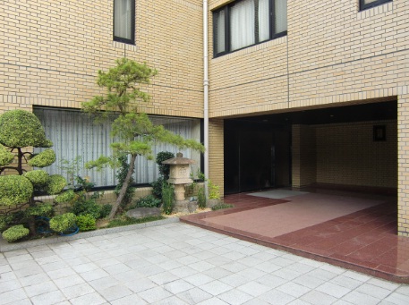 Entrance. Entrance