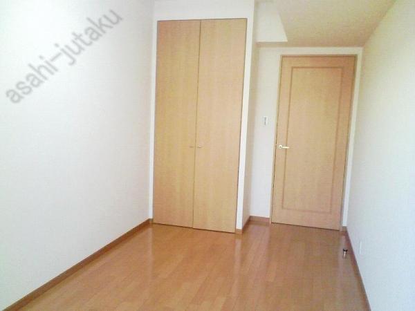 Non-living room