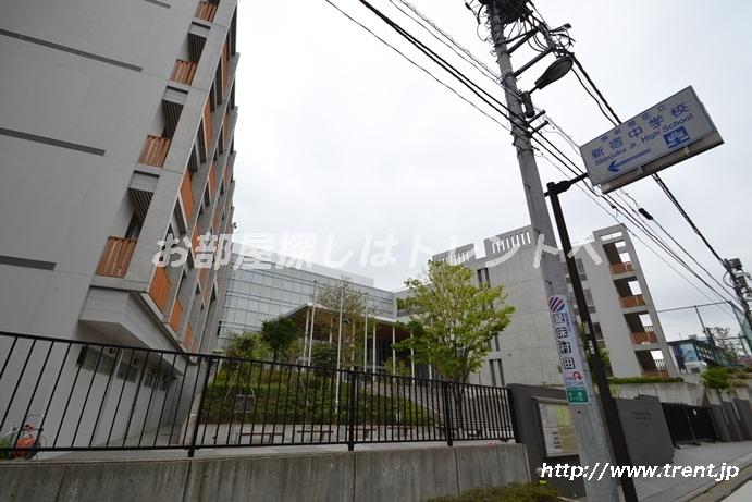Junior high school. 886m to Shinjuku Ward Yotsuya junior high school (junior high school)
