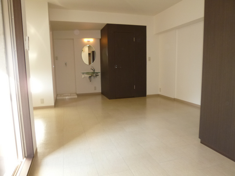 Living and room