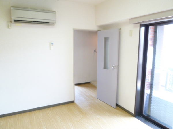 Living and room