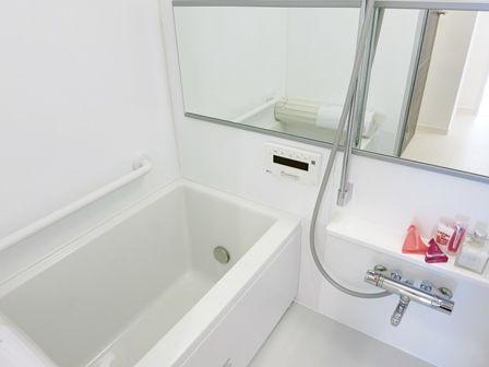 Bathroom. ~ Already the new interior renovation ~ Add cooked ・ Bathroom dryer with unit bus