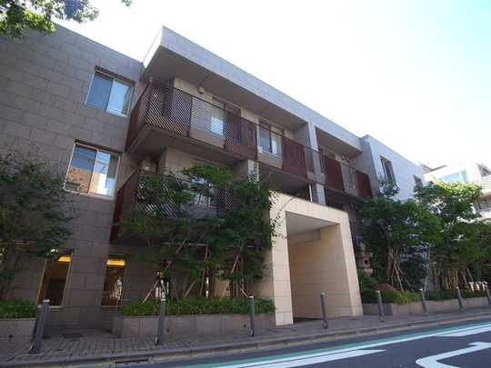 Local appearance photo