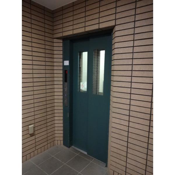 Other common areas. Elevator