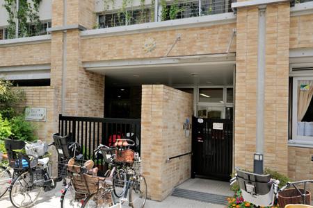 kindergarten ・ Nursery. 629m to Shinjuku Ward Yotsuya child garden