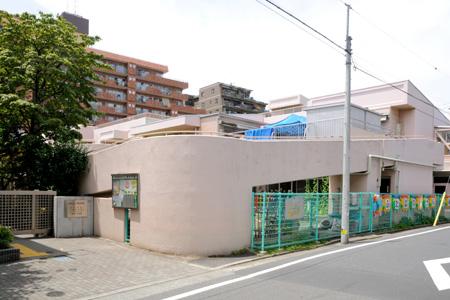 kindergarten ・ Nursery. Futaba Minamimoto to nursery school 343m