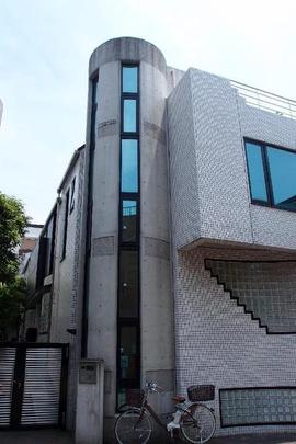 Local appearance photo. The building is the appearance. Heisei 14 July Built in building.