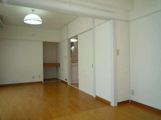 Living and room