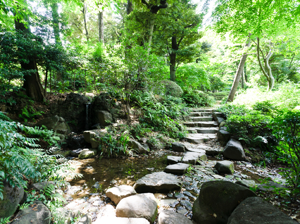 Surrounding environment. Sweet Izumi Garden park (about 270m ・ 4-minute walk)
