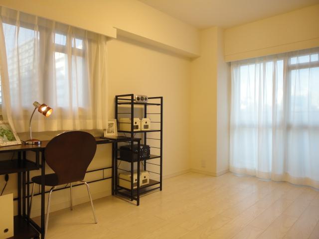 Non-living room