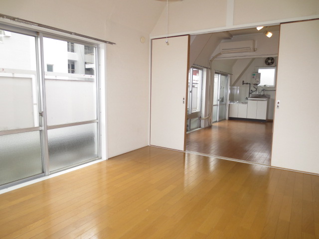 Living and room