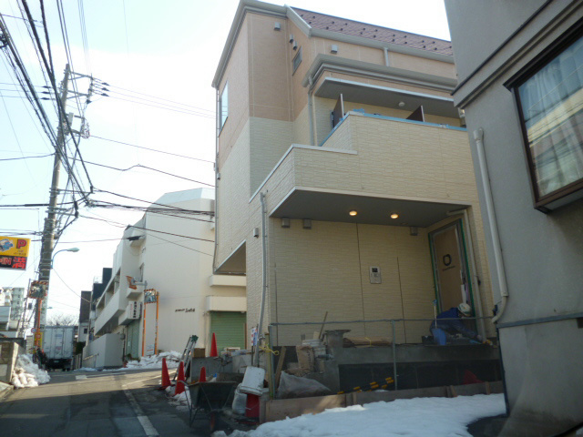 Living and room
