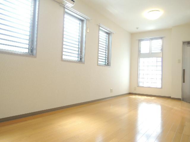 Other room space