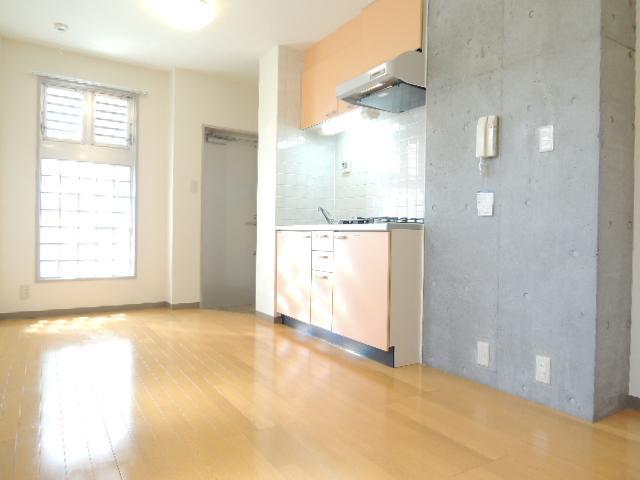 Living and room