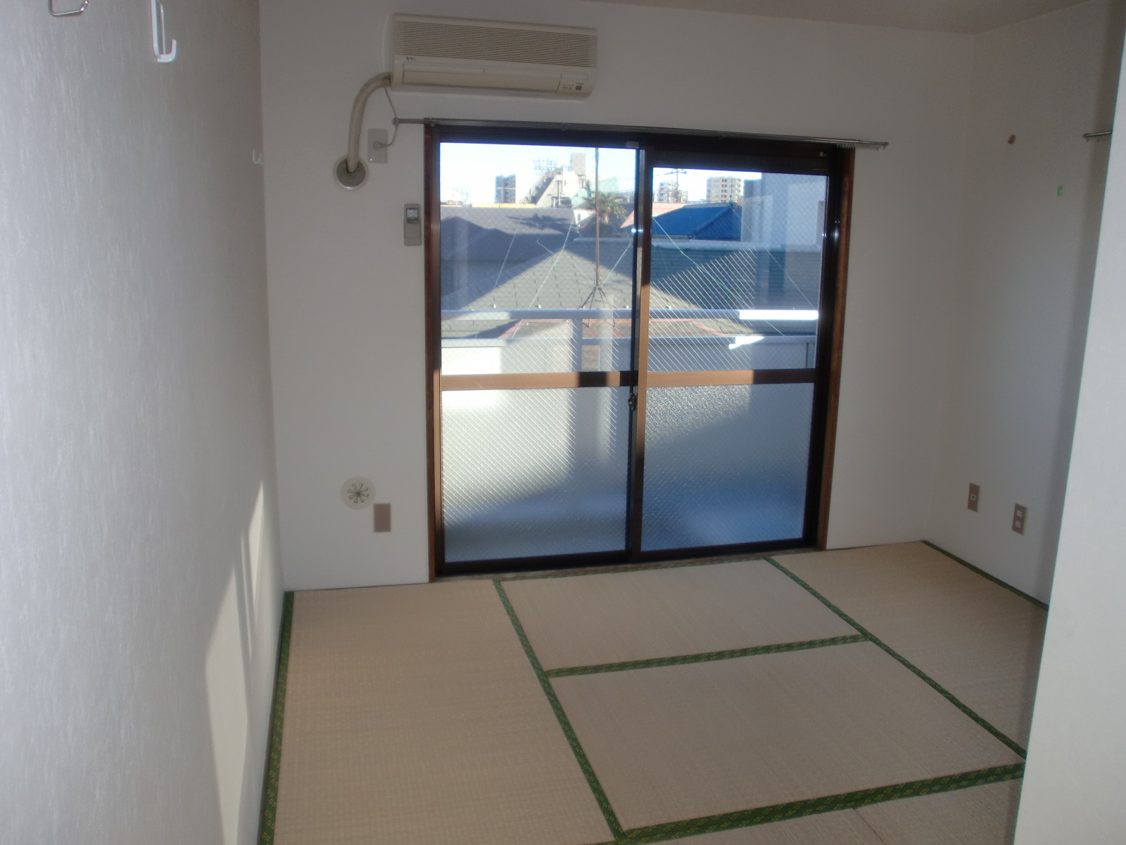 Living and room