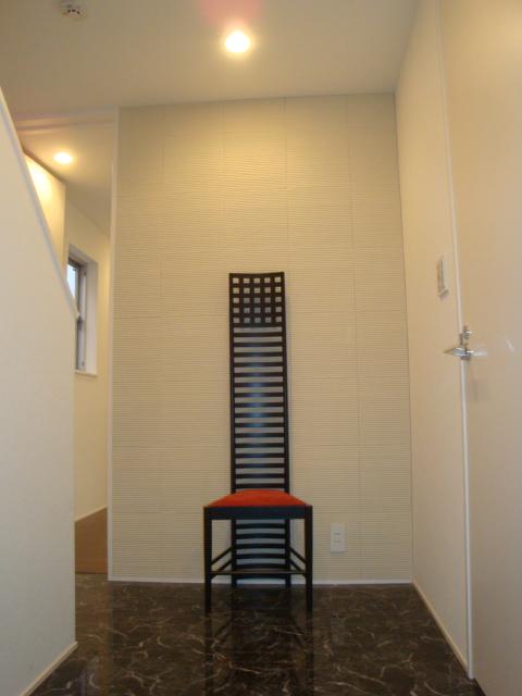 Entrance. Local (January 2013) Shooting