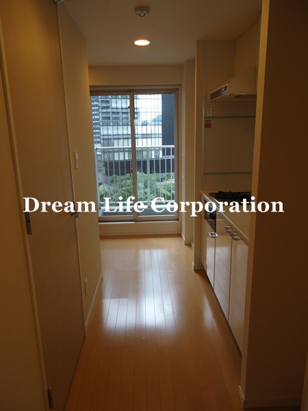 Other room space. ※ In fact the we use the photos in the same building may be different