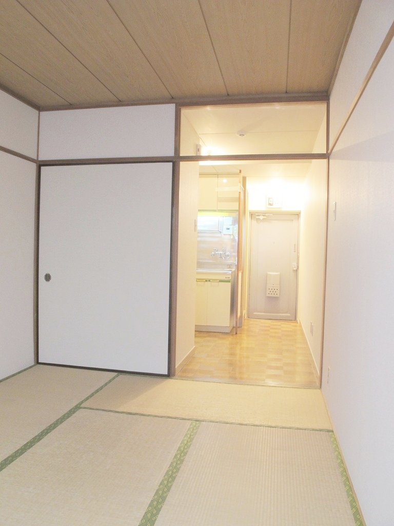 Living and room