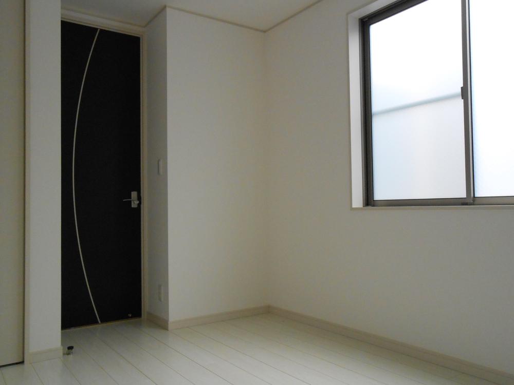 Non-living room. Room (June 2013) Shooting