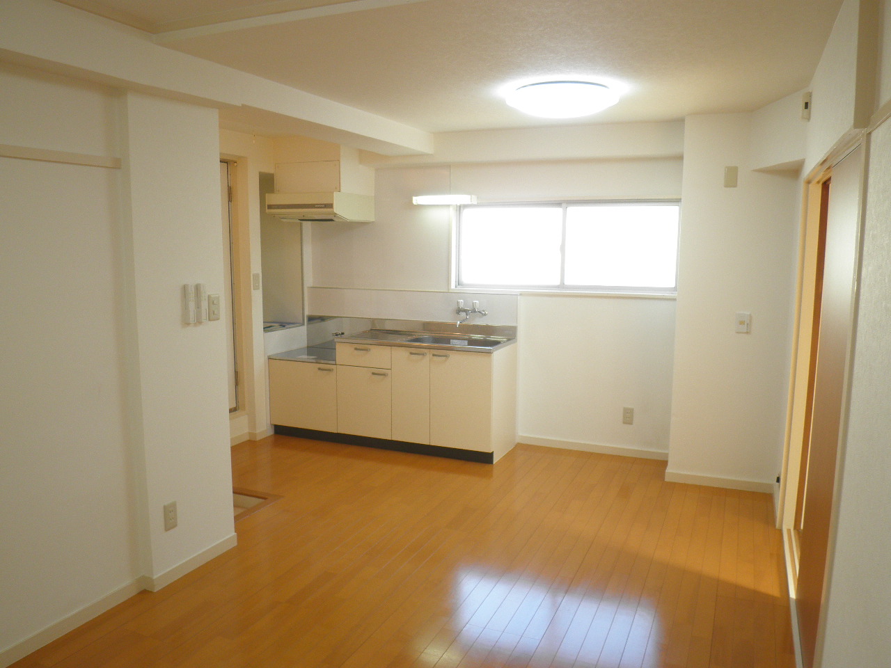 Living and room