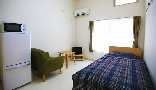 Living and room