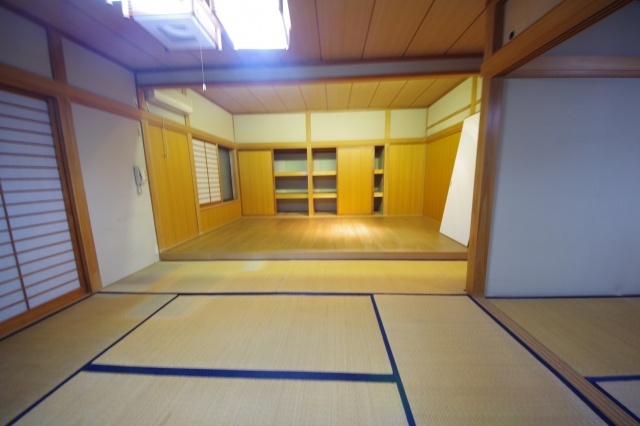 Living and room