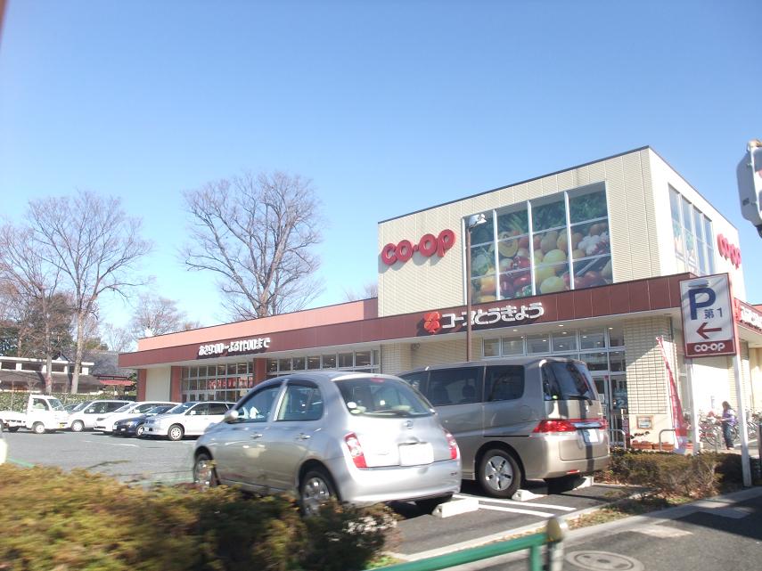 Shopping centre. Kopuderi until the (shopping center) 220m