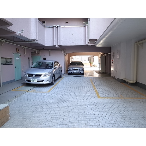 Parking lot
