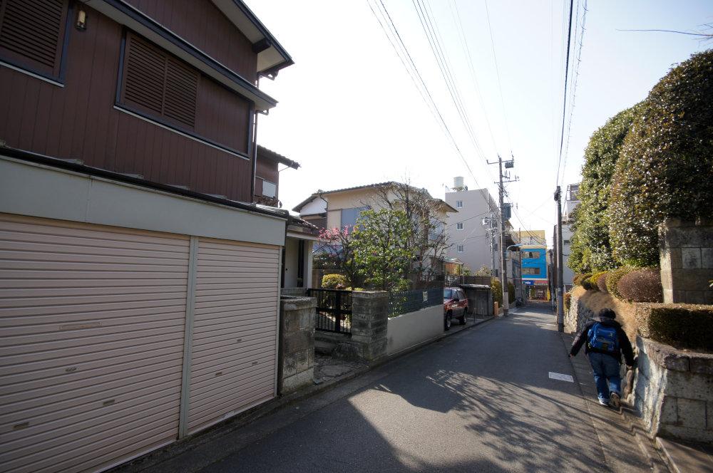 Local photos, including front road. It attaches to the station and straight willing to receive this road