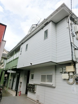 Building appearance. A quiet residential area