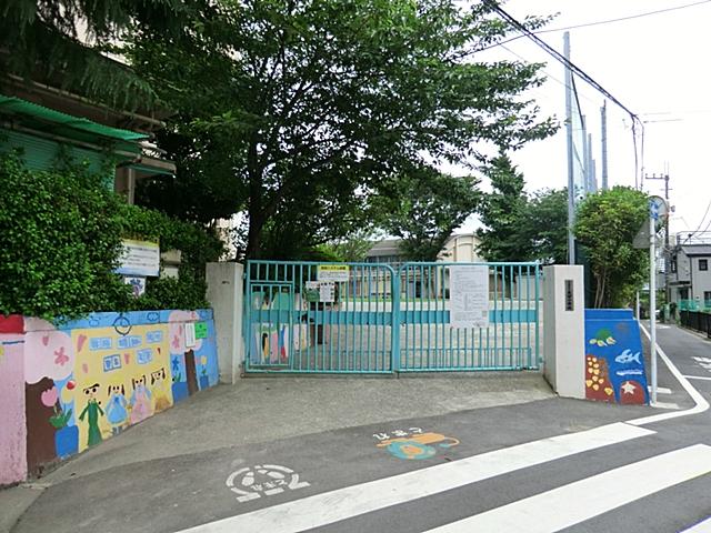Primary school. 337m to Suginami Ward Higashida Elementary School