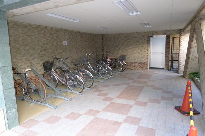 Other common areas. Bicycle-parking space