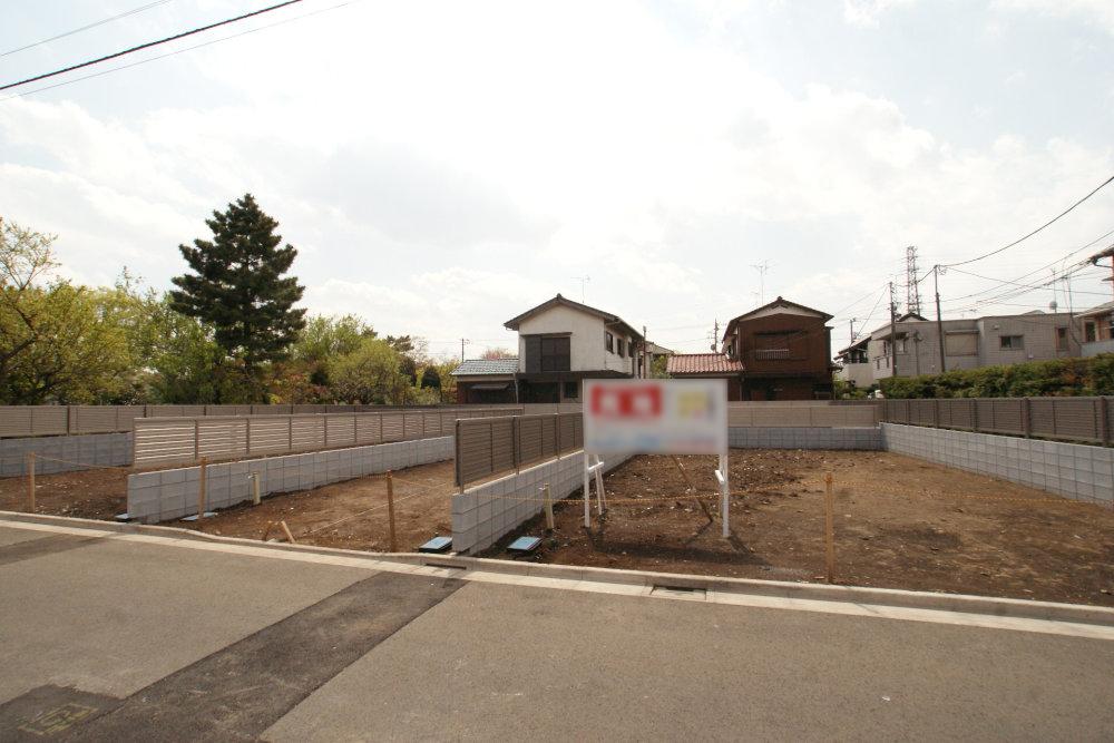 Local land photo. Land sale of the Suginami Zenpukuji 2-chome. Since the building conditions is not attached, You can building your favorite House manufacturer. Because there is also reference plan, Please feel free to contact. 