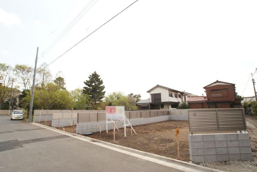 Local land photo. Center line "Nishiogikubo" station is also available. Please Visit the once this environment.