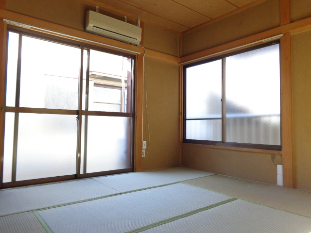 Other. Japanese-style room 8 quires!  Already re-covered tatami ☆ 